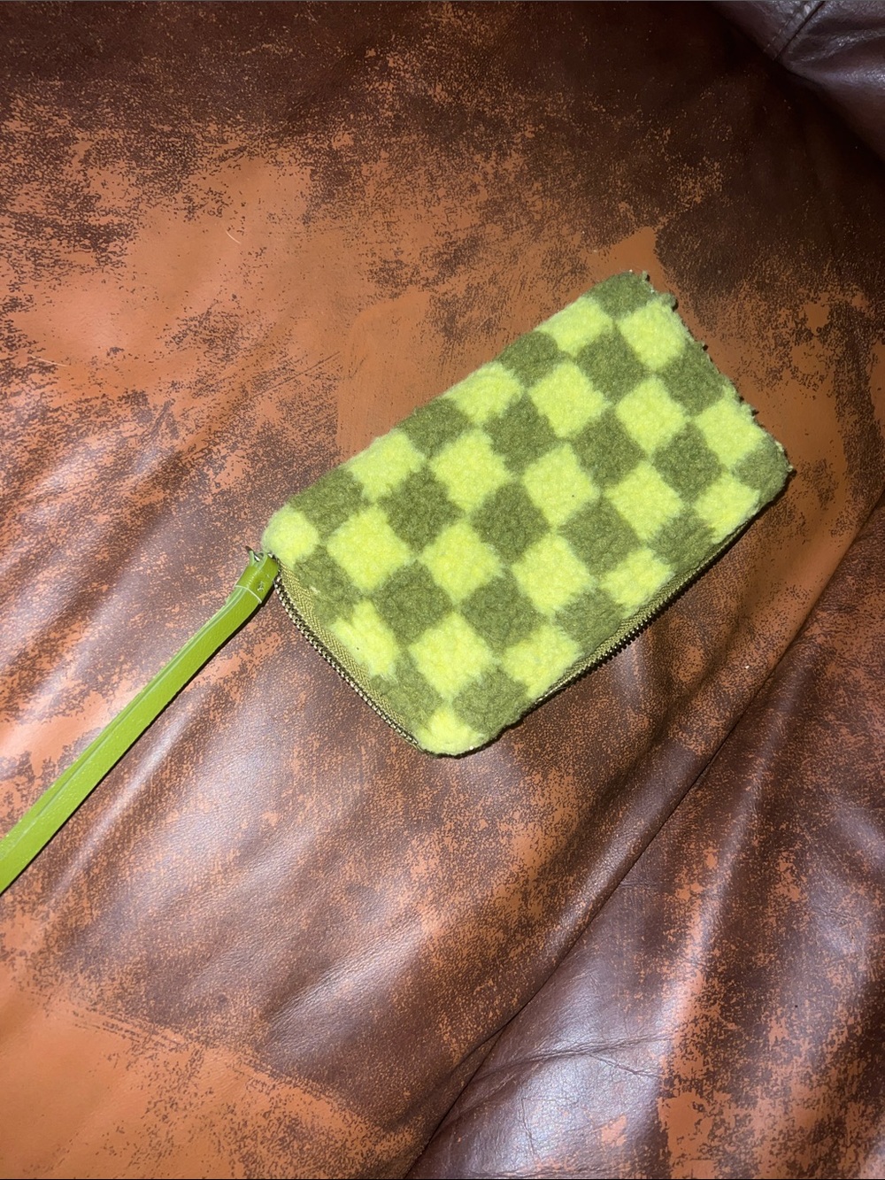 Large Green Checkered Wristlet Pouch - Women Bags it’s amazing